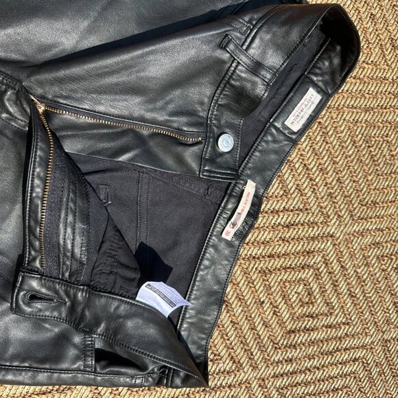 Levi’s Faux Leather Straight Pants | Size 30R | Black High-Rise Vegan Leather - Picture 4 of 8